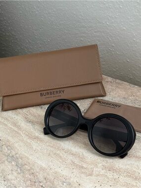 Burberry 52mm Classic Reloaded Round Sunglasses
